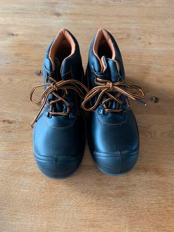 Gerba werkschoenen maat 40 beschikbaar voor biedingen
