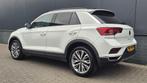 Volkswagen T-Roc 1.5 TSI Sport Bns R-Line |LED|Camera|Virtua, Stof, Euro 6, 4 cilinders, Wit