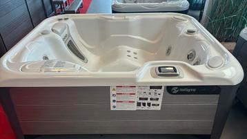 HotSpring Spa JetSetter LX 213x165 jacuzzi buitenspa hottub beschikbaar voor biedingen