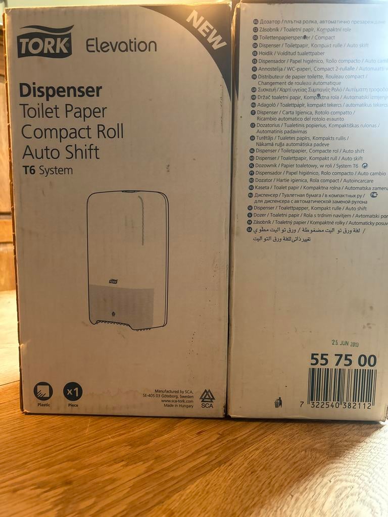 Tork Toiletpapier Dispenser - Nieuw in Doos, Ophalen of Verzenden