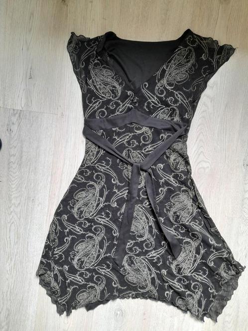 Vlinderjurk gevoerd zwart maat 38, Kleding | Dames, Jurken, Zo goed als nieuw, Maat 38/40 (M), Zwart, Boven de knie, Ophalen of Verzenden