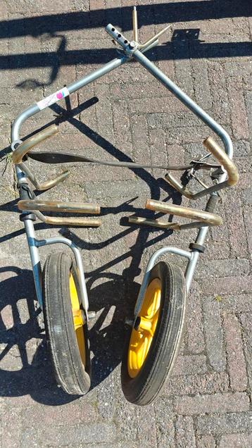 Surfkar / Fietskar voor Surfplank beschikbaar voor biedingen