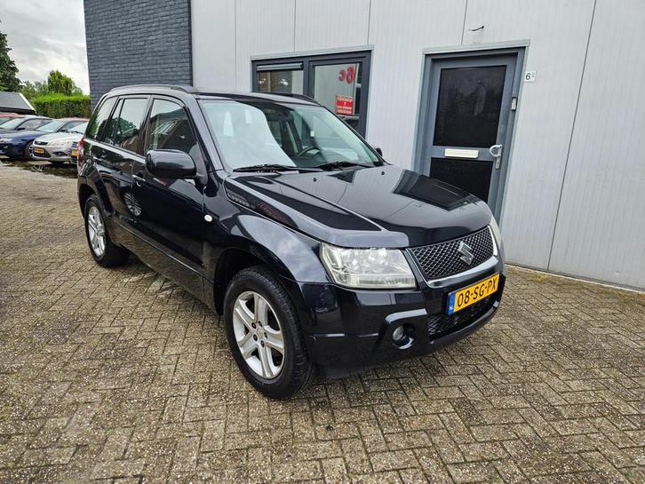 Suzuki Grand Vitara 2.0-16V Exclusive Automaat 4x4, Auto's, Suzuki, Bedrijf, Te koop, Grand Vitara, 4x4, ABS, Airbags, Airconditioning