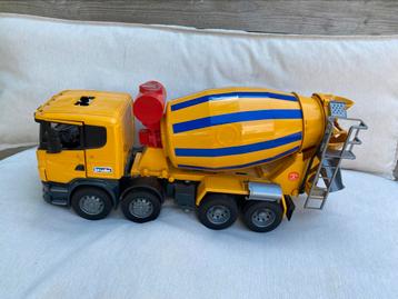 Betonmixer Bruder beschikbaar voor biedingen