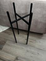 Zwarte standaard voor een vaas, Ophalen, Overige materialen, Zwart, Zo goed als nieuw