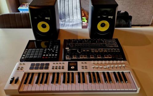 Leuke dawless setup, Muziek en Instrumenten, Synthesizers, Zo goed als nieuw, Overige aantallen, Overige merken, Ophalen