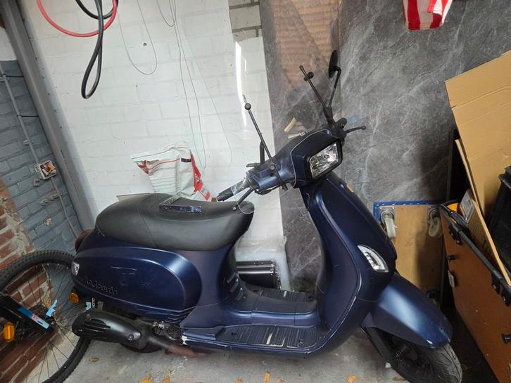 la souris rs, Fietsen en Brommers, Snorfietsen en Snorscooters, Gebruikt, Overige merken, Benzine, Ophalen