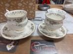 Elizabethan chantilly 2 maten kopjes, Antiek en Kunst, Antiek | Servies los, Ophalen