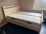Tweepersoons bed 160x200 wit hout (zwaar) incl matrassen, Ophalen, Gebruikt, Wit, Tweepersoons