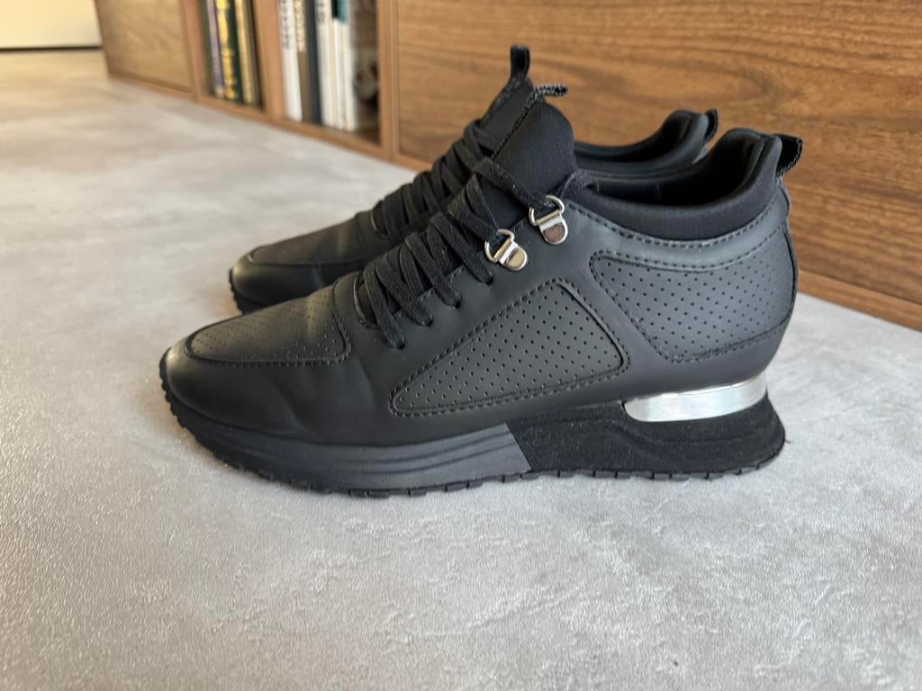 Mallet sneakers maat 40, Kleding | Dames, Schoenen, Ophalen of Verzenden, Zo goed als nieuw, Zwart, Sneakers of Gympen