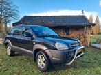 Hyundai Tucson 2.0 I 2WD 2006 Zwart, Auto's, Stof, 74 €/maand, Zwart, 4 cilinders