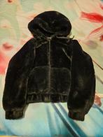 Zwarte Pull & bear dames winterjas maat s /36, Kleding | Dames, Jassen | Winter, Zwart, Ophalen of Verzenden, Zo goed als nieuw