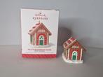 Hallmark Ornament Jolly Gingerbread House 2014 kerst, Diversen, Ophalen of Verzenden, Nieuw
