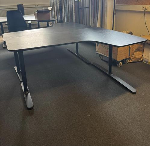 Hoekbureau zwart - IKEA Bekant, Huis en Inrichting, Bureaus, Zo goed als nieuw, Bureau, In hoogte verstelbaar, Ophalen