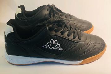 Kappa zaal voetbal schoenen, gymschoenen beschikbaar voor biedingen