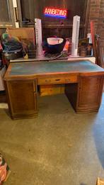 Antiek eiken bureau, Ophalen