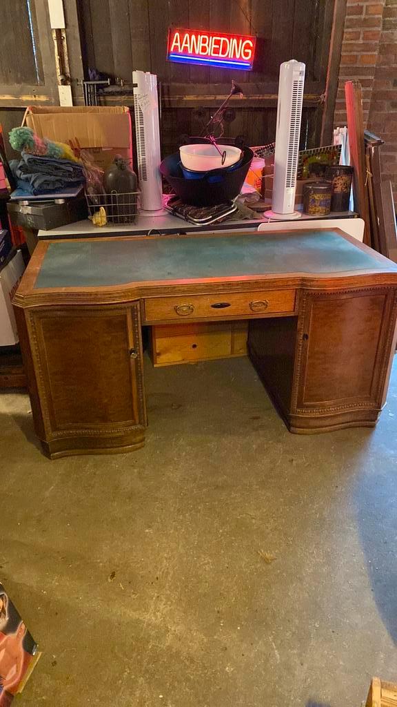 Antiek eiken bureau, Antiek en Kunst, Antiek | Meubels | Kasten, Ophalen