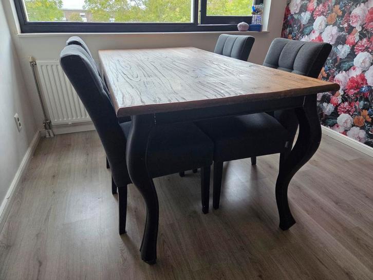 Houten Eetkamertafel met Queen Ann poten, Huis en Inrichting, Tafels | Eettafels, Ophalen