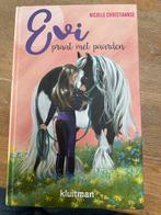 Evi praat met paarden - Nicolle Christiaanse, Boeken, Ophalen of Verzenden, Zo goed als nieuw, Fictie algemeen