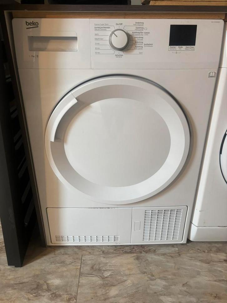 Droger, Witgoed en Apparatuur, Wasdrogers, Niet werkend, Condens, Voorlader, 6 tot 8 kg, 85 tot 90 cm, Anti-kreukfase, Energieklasse A of zuiniger