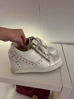 Guess witte sleehakken wedge sneakers maat 39, Kleding | Dames, Ophalen