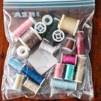 20 klosjes (glitter) borduurgaren, Hobby en Vrije tijd, Ophalen of Verzenden, Zo goed als nieuw, Handborduren, Borduurgaren of Zijde