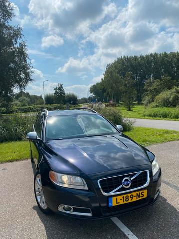 Volvo V70 2.5 T AUT 2009 blauw R-design nieuwe apk beschikbaar voor biedingen