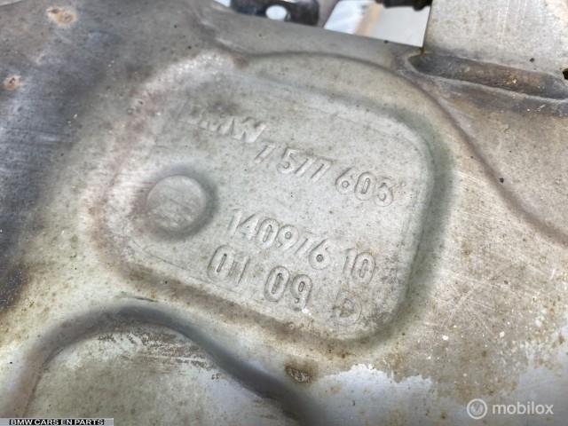 Uitlaat einddemper BMW 1-serie E87 LCI n43 7577603, Auto-onderdelen, Uitlaatsystemen, BMW, Gebruikt, Ophalen of Verzenden