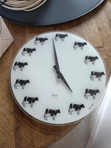 Klok beschikbaar voor biedingen