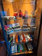 Vitrine kast met model auto's auto's ook los tekoop bieden n, Huis en Inrichting, Kasten | Vitrinekasten, Ophalen, Zo goed als nieuw