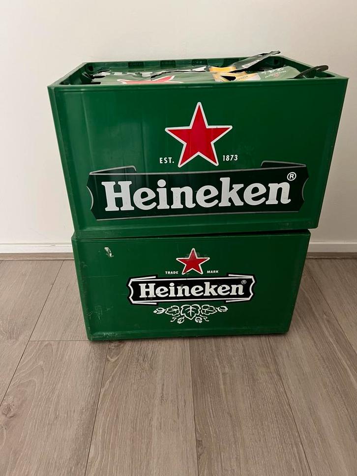 Heineken bier 47 flesjes + kratten, Verzamelen, Biermerken, Zo goed als nieuw, Flesje(s), Heineken, Ophalen