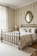 7103 klassiek brocante bloem behang met goudaccent swiet, Verzenden, 75 m² of meer, Beige