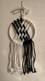 Macrame dromenvanger, zwart/wit, 10 cm diameter, Ophalen of Verzenden, Nieuw