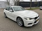 BMW 3-serie 328i High Executive M-Sport SCHUIFDAK HUD CAMERA, Auto's, BMW, Automaat, 745 kg, Achterwielaandrijving, Gebruikt