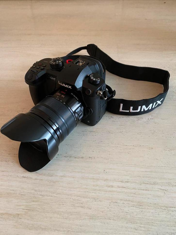 Panasonic Lumix DMC-GH5 inclusief 14-140mm lens te koop!, Audio, Tv en Foto, Fotocamera's Digitaal, Zo goed als nieuw, Overige Merken