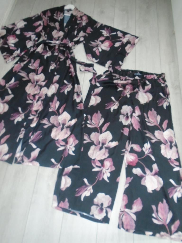 Noir bij Hunkemoller Lang Satijn Kimono en Broek maat XL-XXL, Hunkemöller, Verzenden, Paars, Badjas