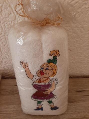 laven efteling badlaken met man/vrouw laafje erop beschikbaar voor biedingen