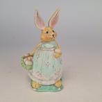 Beeldje paashaas, vrouwtje met jurk en mand, pasen, Ophalen of Verzenden, Gebruikt, Dier