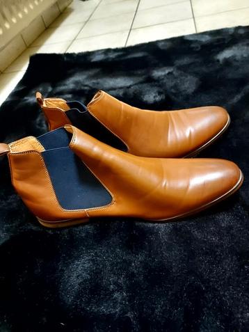 Nieuwe schoenen beschikbaar voor biedingen