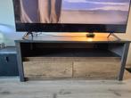 Tv meubel in goede staat (zwart en hout), Ophalen, Kunststof, 100 tot 150 cm, Zo goed als nieuw