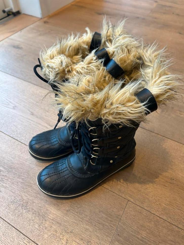 Sorel Snowboots - Perfect voor de Winter!, Kleding | Dames, Schoenen, Gedragen, Snowboots, Zwart, Ophalen of Verzenden