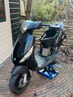 Piaggio Zip Brom Frame 2013, Fietsen en Brommers, Scooters | Piaggio, Ophalen, Maximaal 45 km/u, Zip, Zo goed als nieuw