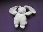 TIAMO Knuffel KONIJN BASIC BUNNY. 18 CM. WIT **Nieuw**, Ophalen of Verzenden, Nieuw, Konijn