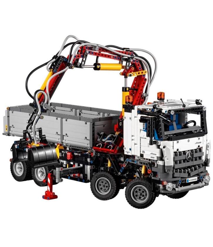 Lego Technic Mercedes-Benz Arocs 42043 - Complete Set, Kinderen en Baby's, Speelgoed | Duplo en Lego, Nieuw, Ophalen of Verzenden