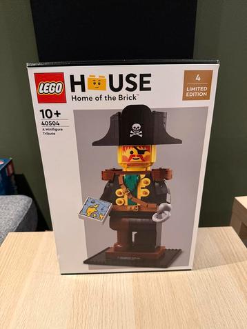 40504 LEGO A Minifigure Tribute beschikbaar voor biedingen