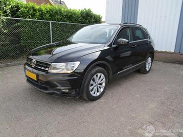 Volkswagen Tiguan 1.4 TSI Automaat Navi Clima (bj 2017) beschikbaar voor biedingen