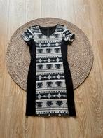Vila etui-jurk met aztec print maat M, Kleding | Dames, Jurken, Maat 38/40 (M), Zwart, Vila, Nieuw