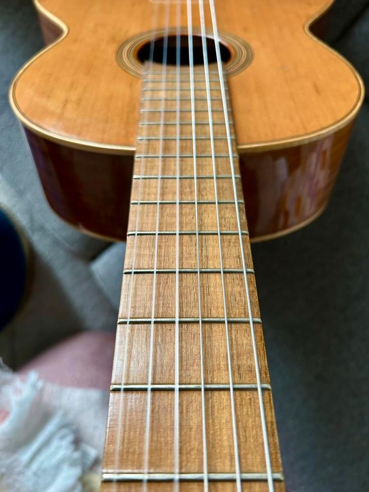 Vicente Sanchis Model 28 klassieke gitaar 70s, Muziek en Instrumenten, Snaarinstrumenten | Overige, Zo goed als nieuw, Overige typen