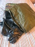 Nederlandse Koninklijke Landmacht - gaspak - maat M/L, Ophalen of Verzenden, Landmacht, Nederland, Kleding of Schoenen