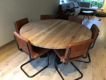 Ronde eettafel - MASSIEF EIKEN OP MAAT beschikbaar voor biedingen